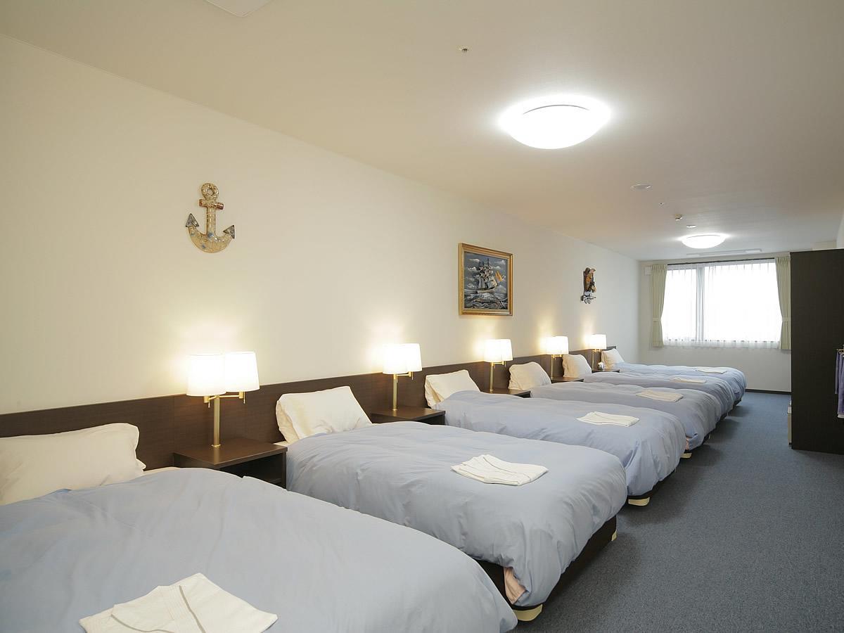 Hagi Royal Intelligent Hotel Esterno foto